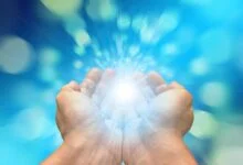 Ontdek de Kracht van Energiehealing energiehealing_handen